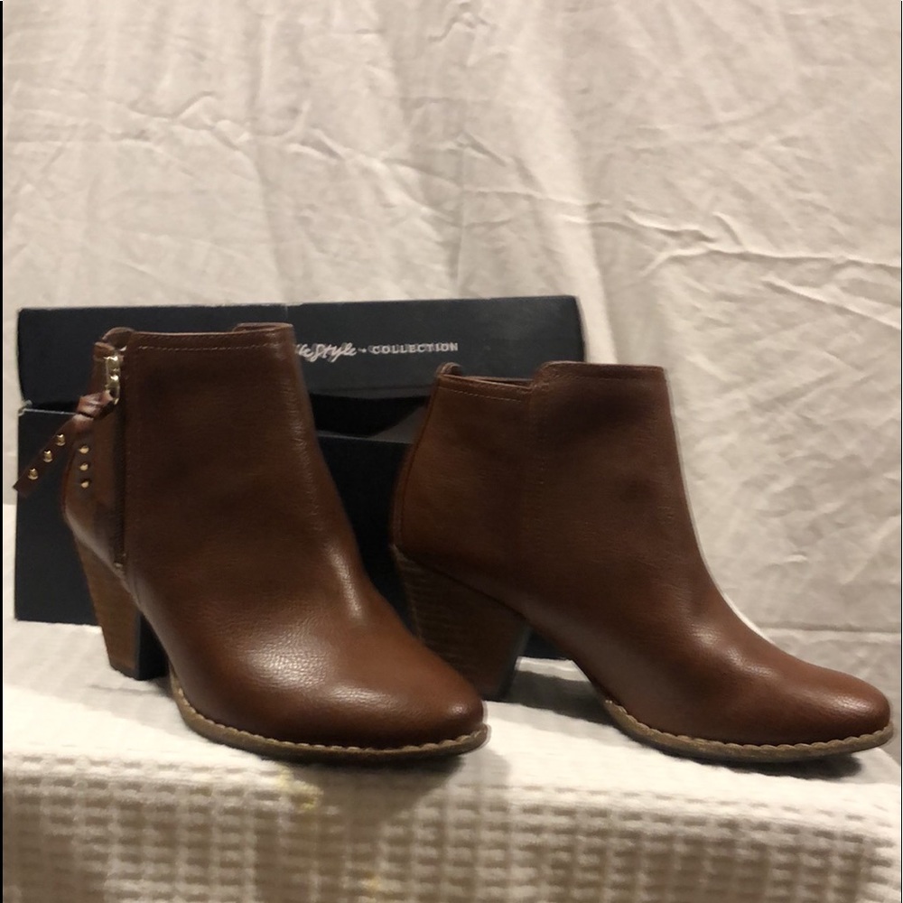 Dr. Scholls “Casey” boots cut low in whiskey women’s 7 M